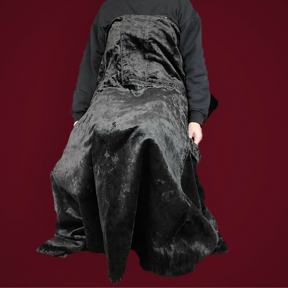 Antique Victorian black fur carraige lap blanket. - Picture 2 of 4